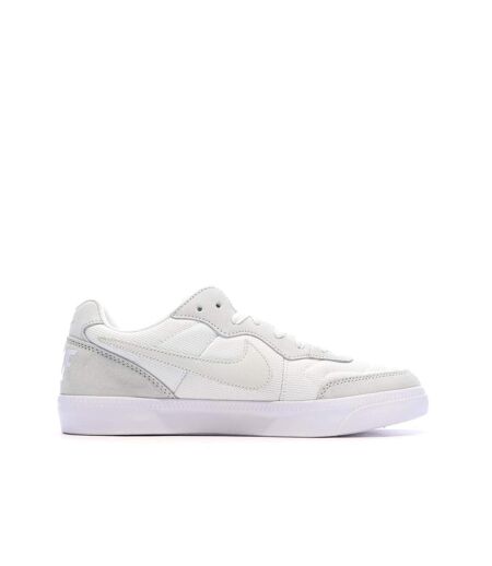 Baskets blanches/grises nike nsw tiempo