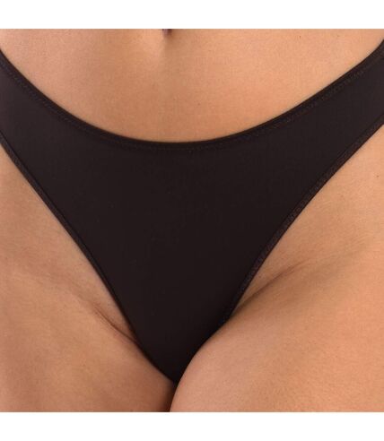 Classic smooth microfiber panties for women, model 801. Soft, comfortable and with a perfect fit.