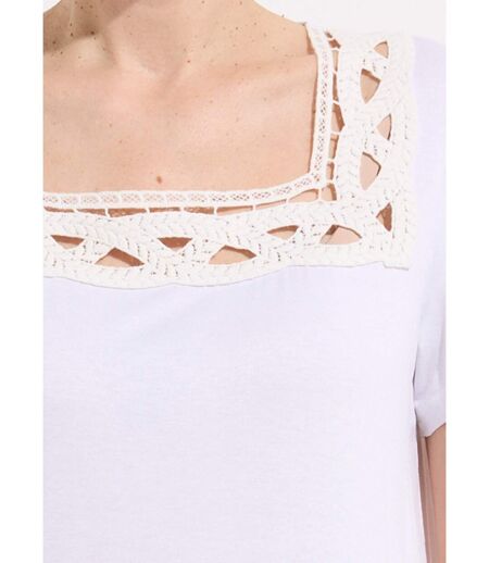 T-shirt long évasé col carré effet brodé