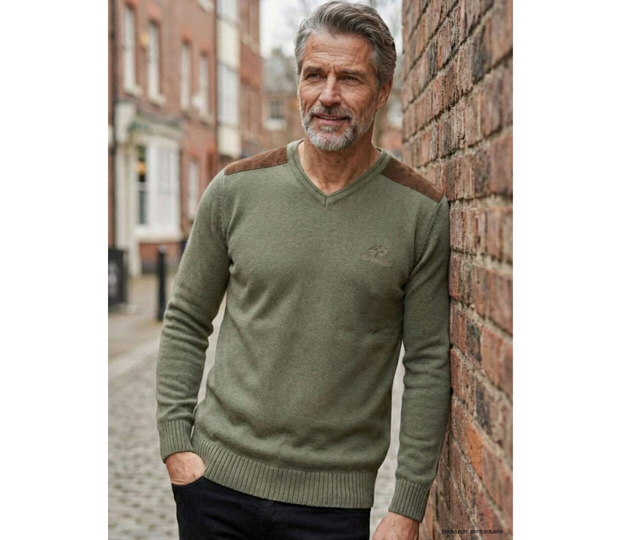 Pull Col V Homme Winchester Panel2 Vert Marine avec Renforts Suédine-4
