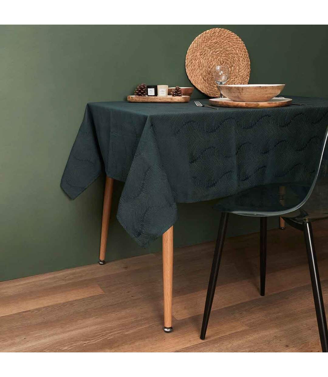 Nappe Jacquard Black Forest 140x240cm Noir-4