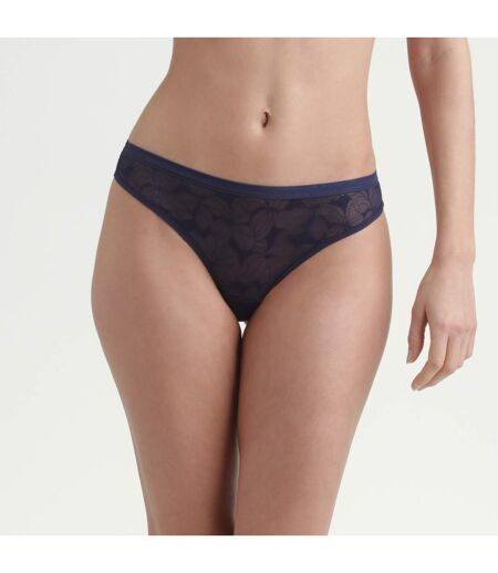 String dentelle florale Bloom