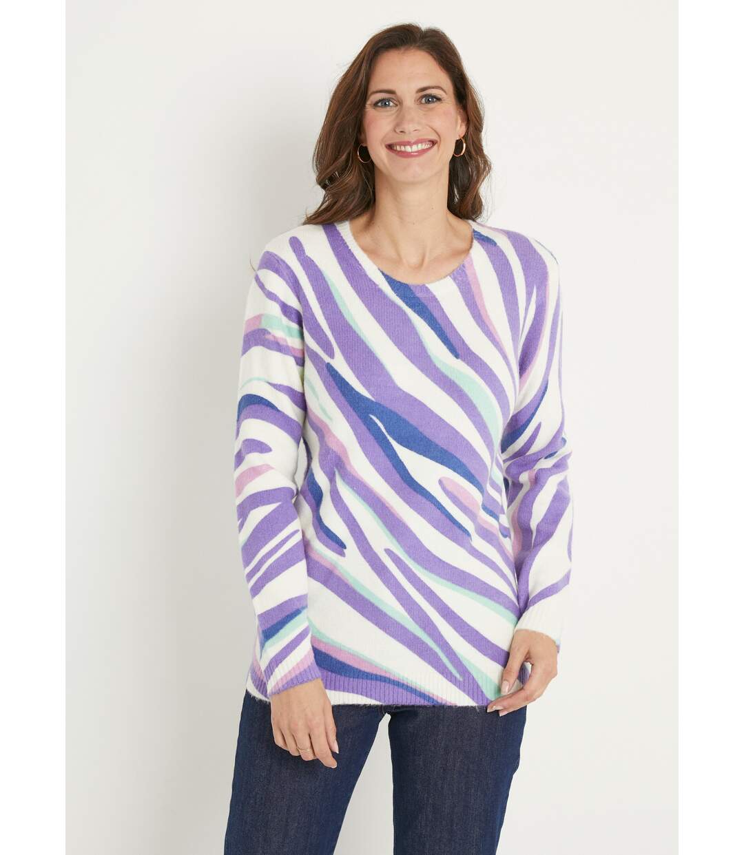 Pull doux court col rond imprimé graphique-1