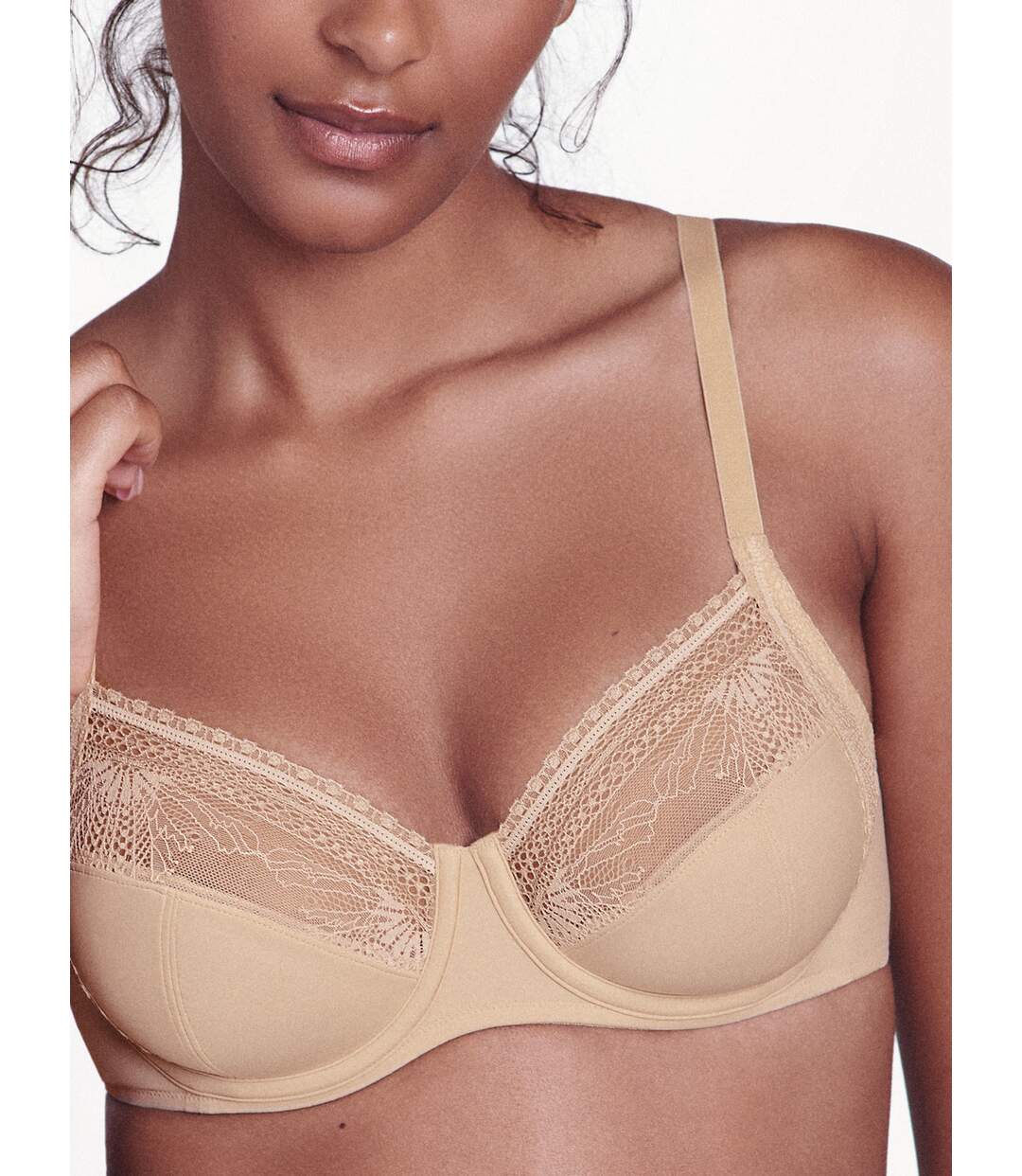 Soutien-gorge armaturé Gina Lisca - bonnets F à G