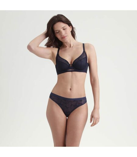 String dentelle florale Bloom