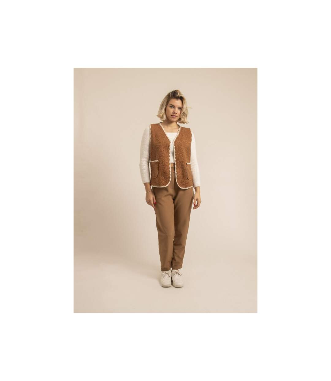 Gilet sans manches effet bouclé KARAH - Dona X Lisa-4