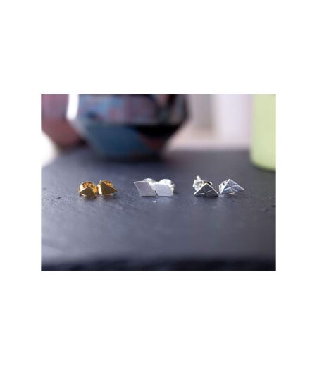 Fabrication de boucles d'oreilles en argent lors d’1 atelier créatif - SMARTBOX - Coffret Cadeau Multi-thèmes