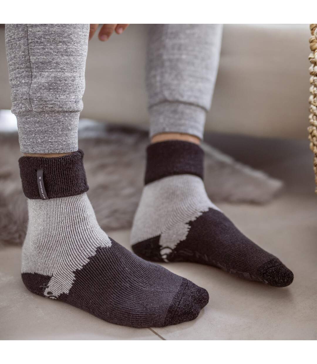 2 Pairs Mens Thermal Bed Socks | Soft Warm Cosy Winter Lounge Socks-4