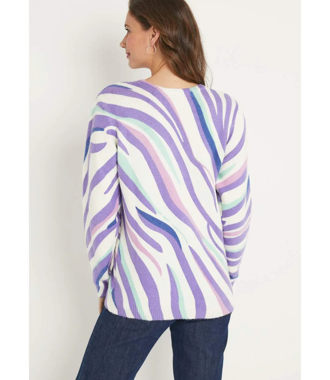 Pull doux court col rond imprimé graphique-2