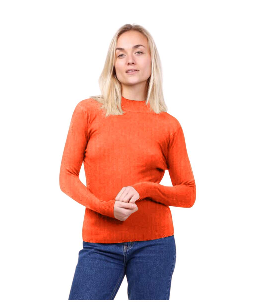 Pull femme de couleur brique - Col montant manches longues.