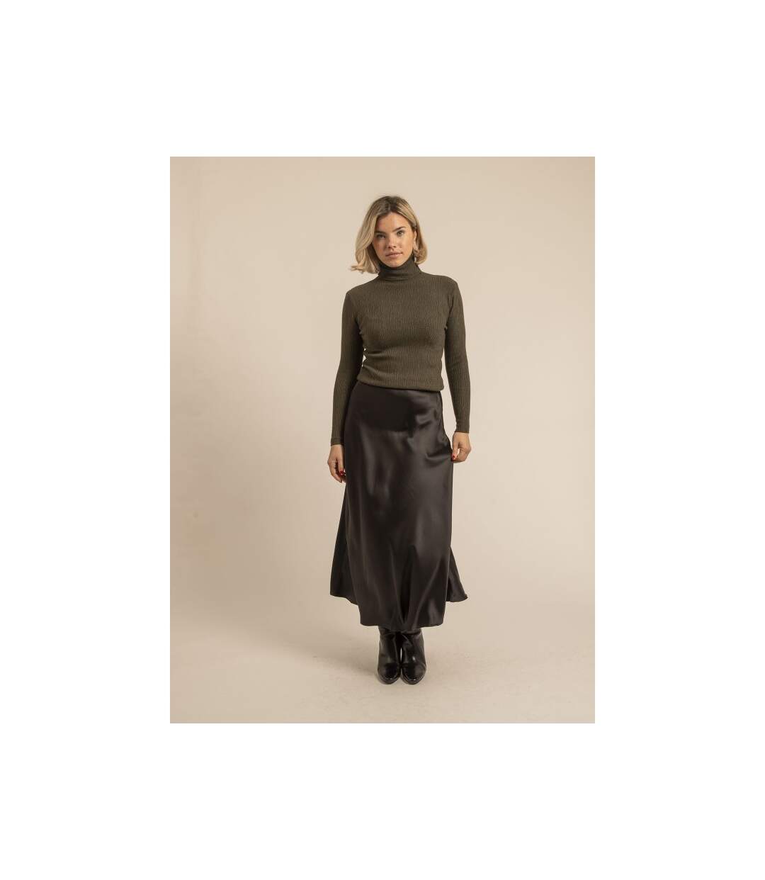 Jupe longue en satin XABATIA - Dona X Lisa-4
