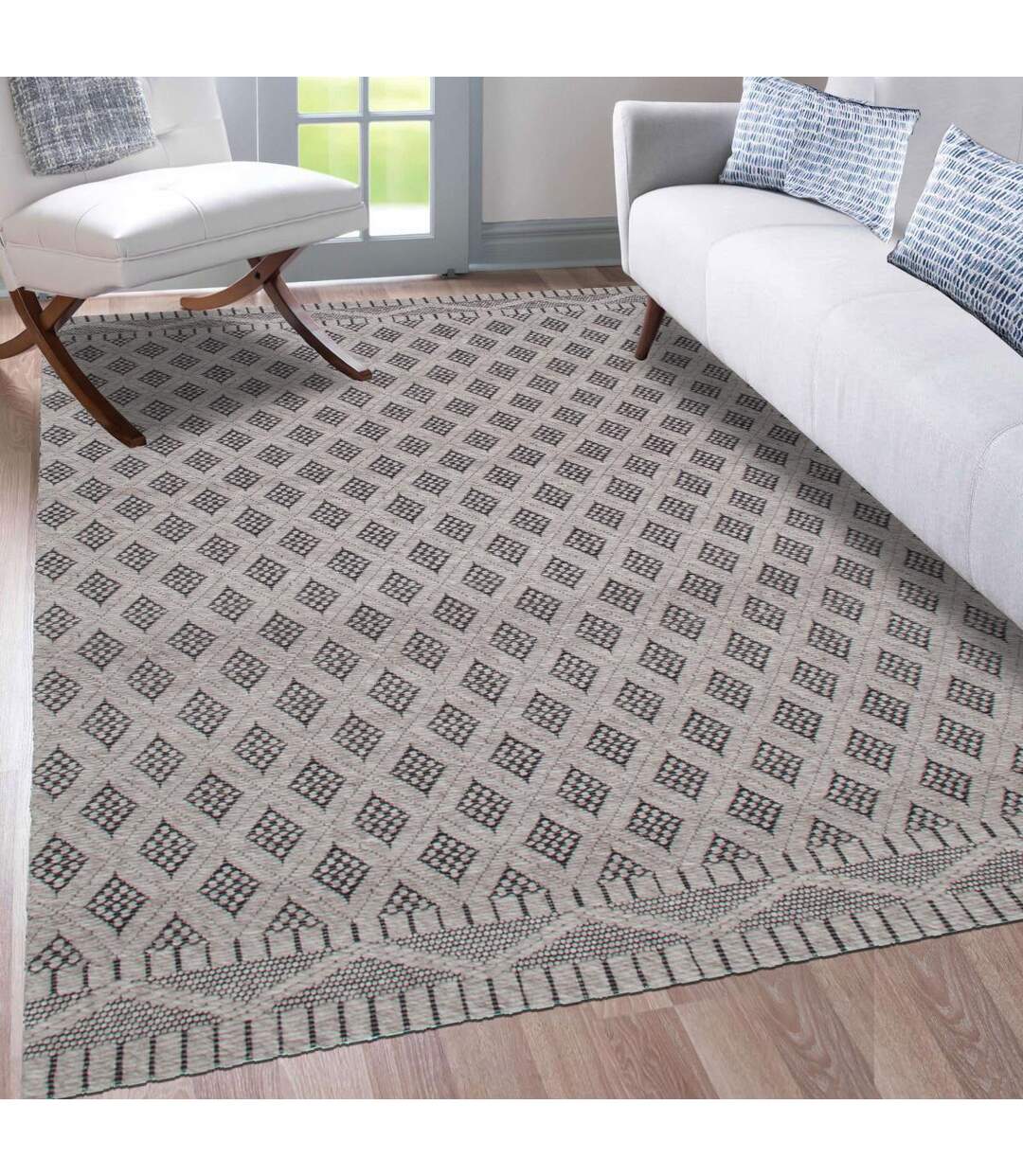 Tapis kilim fait main en PET motif géométrique-2