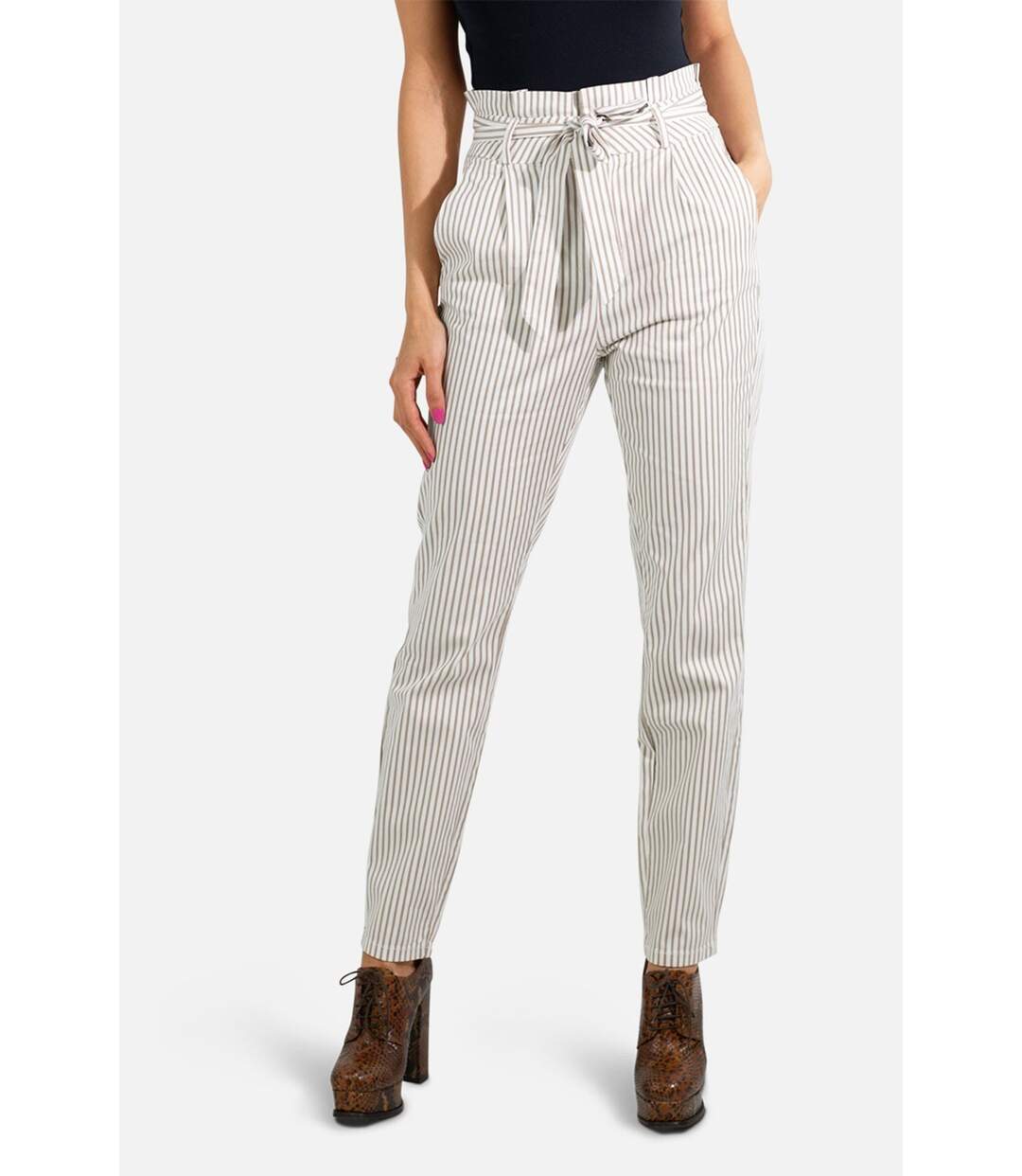 Pantalon taille haute avec ceinture-1