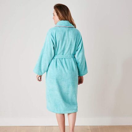 Peignoir