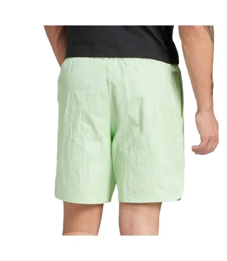 Short vert homme adidas ir5187