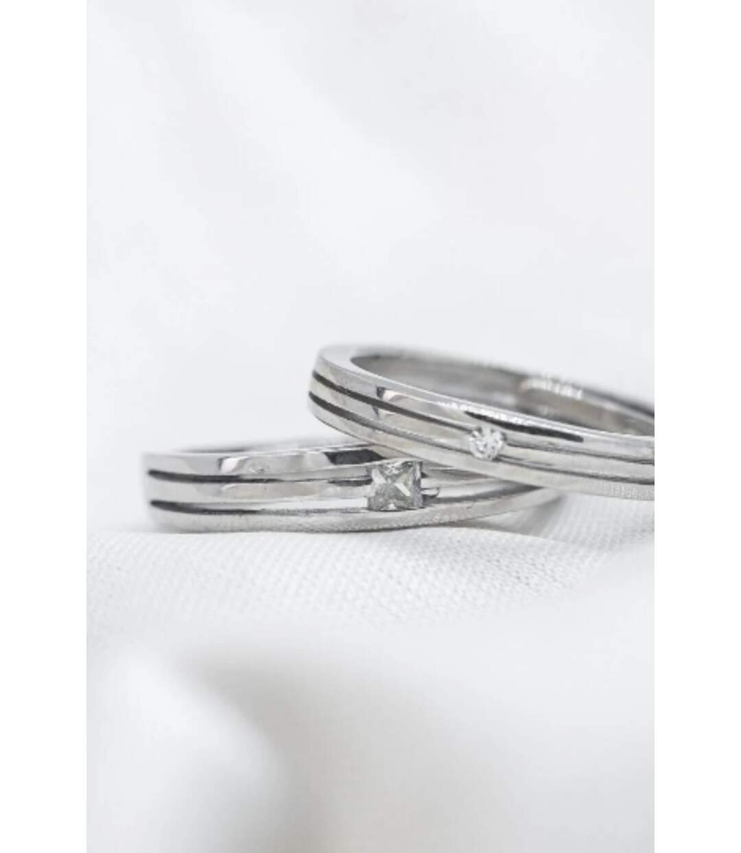 Silver Couple Promise Parallel lines Single Zircon Matching Rings-1