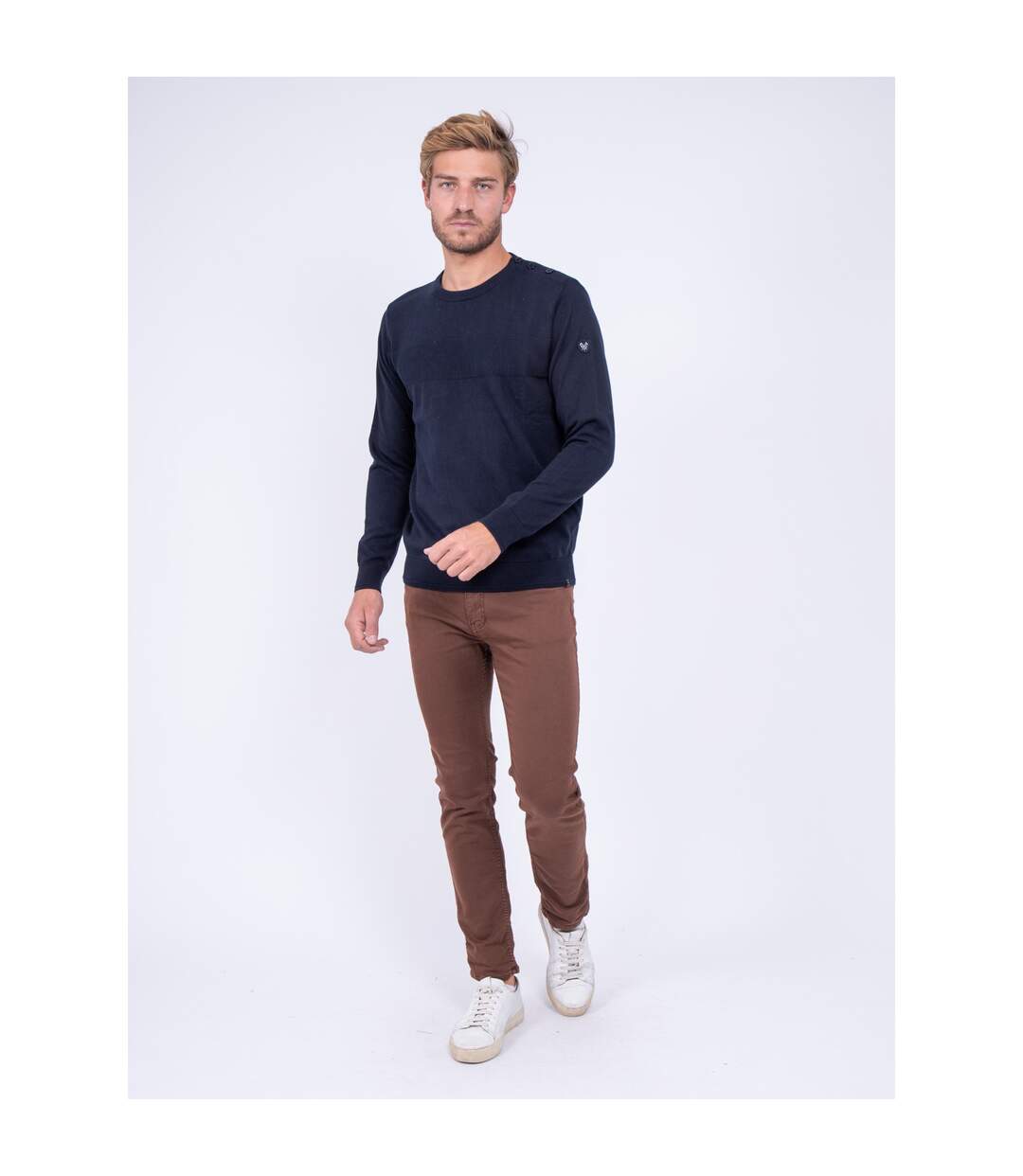Pull col rond pur coton LION-4