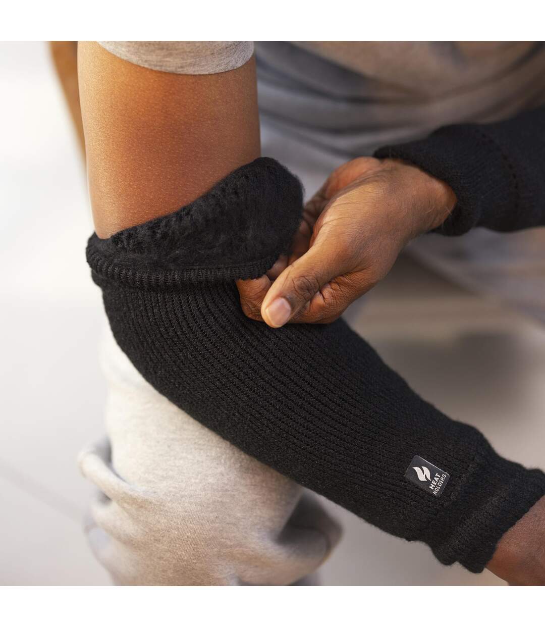Unisex Thermal Insulated Joint Warmers in Black-4