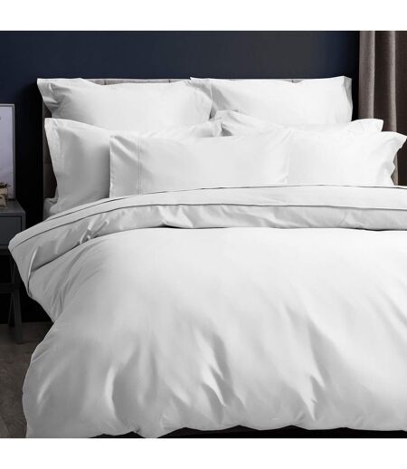 Pima cotton 450 thread count duvet cover white Belledorm