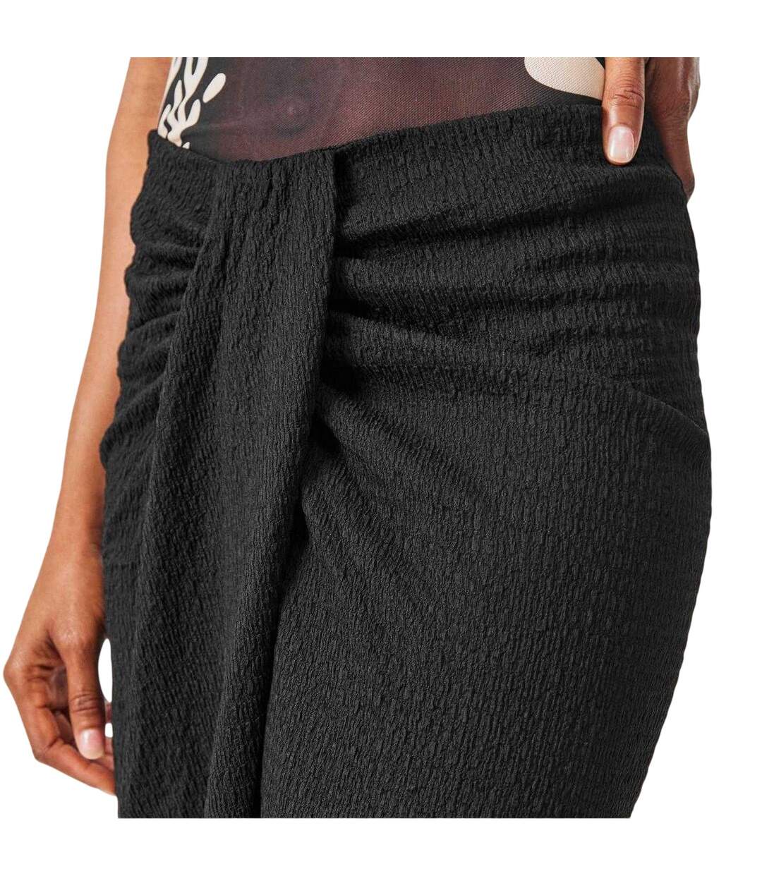 Jupe Mi-longue Motif/style Nœud Torsadé Femme Noir Edited-4