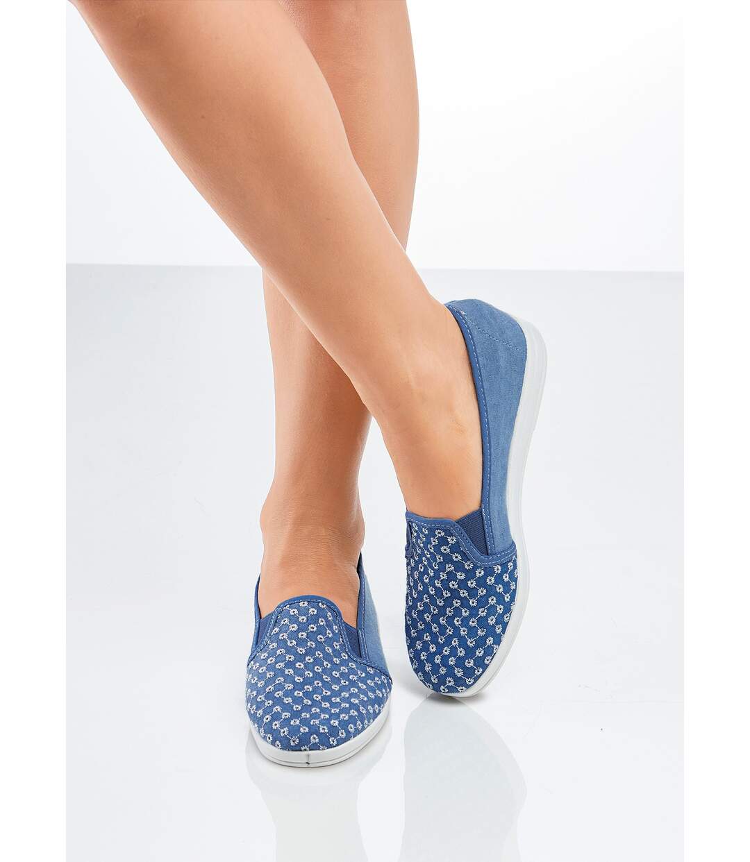 Mocassins largeur confort brodés-2