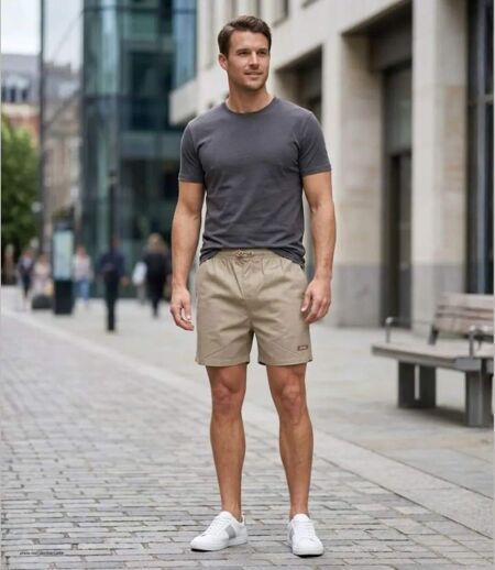 Short homme MAYFLOWER 710117U003 lierre beige : le bermuda 3 poches robuste en polycoton