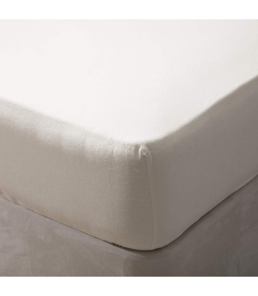 Drap-housse brushed cotton crème Belledorm