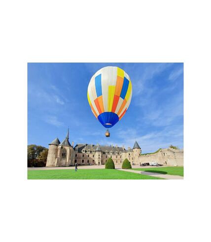 Vol en montgolfière en famille au-dessus du château de Rully - SMARTBOX - Coffret Cadeau Sport & Aventure