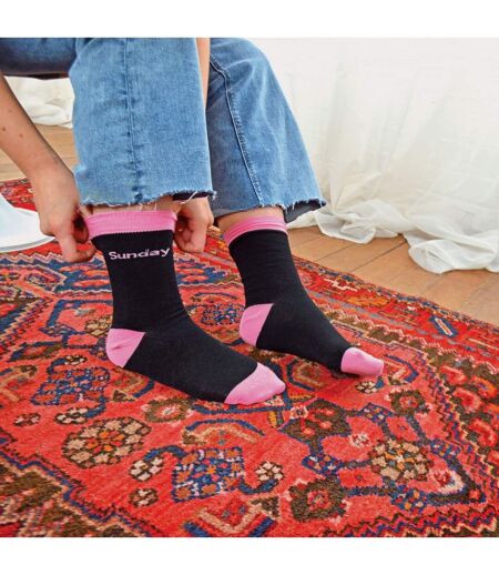 7 Pack Ladies Days Of The Week Socks | Black Novelty Dress Socks