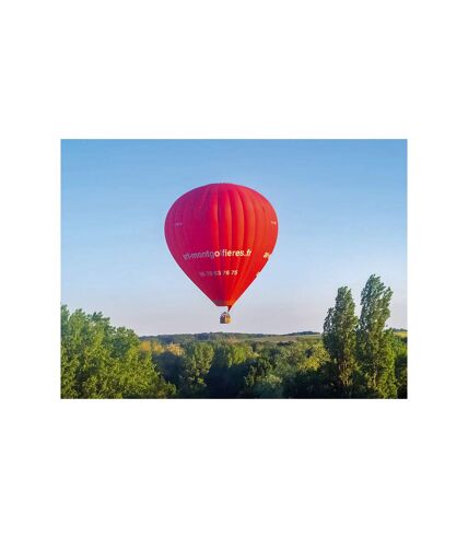 Vol en montgolfière au-dessus de lacité médiévale de Loches en semaine - SMARTBOX - Coffret Cadeau Sport & Aventure