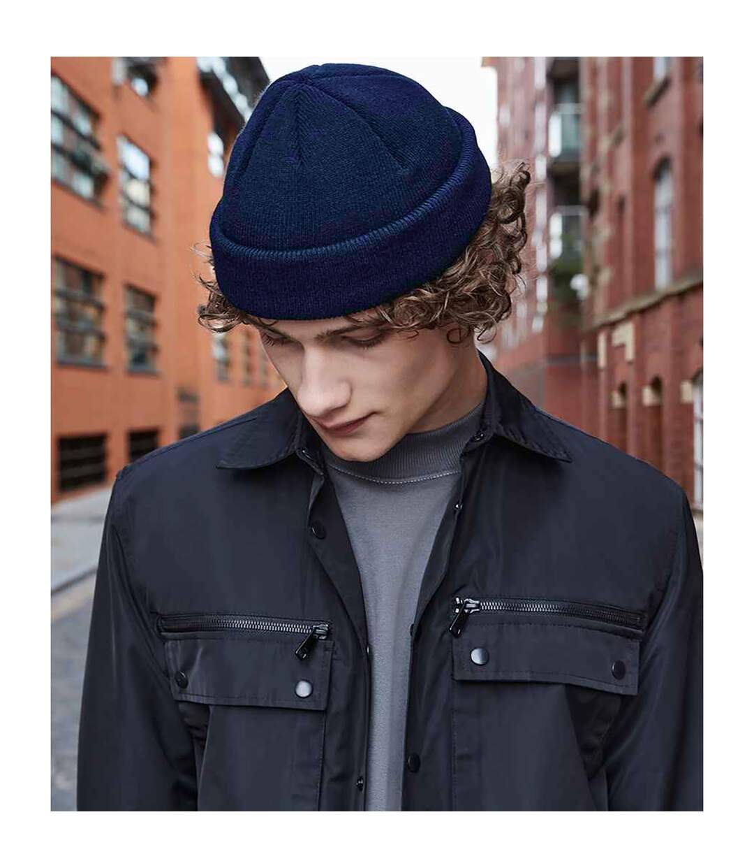 Bonnet adulte bleu marine Beechfield-2