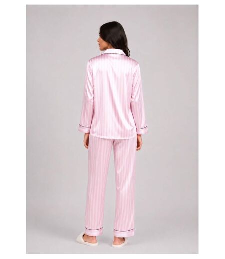 Pyjama fluide en satin