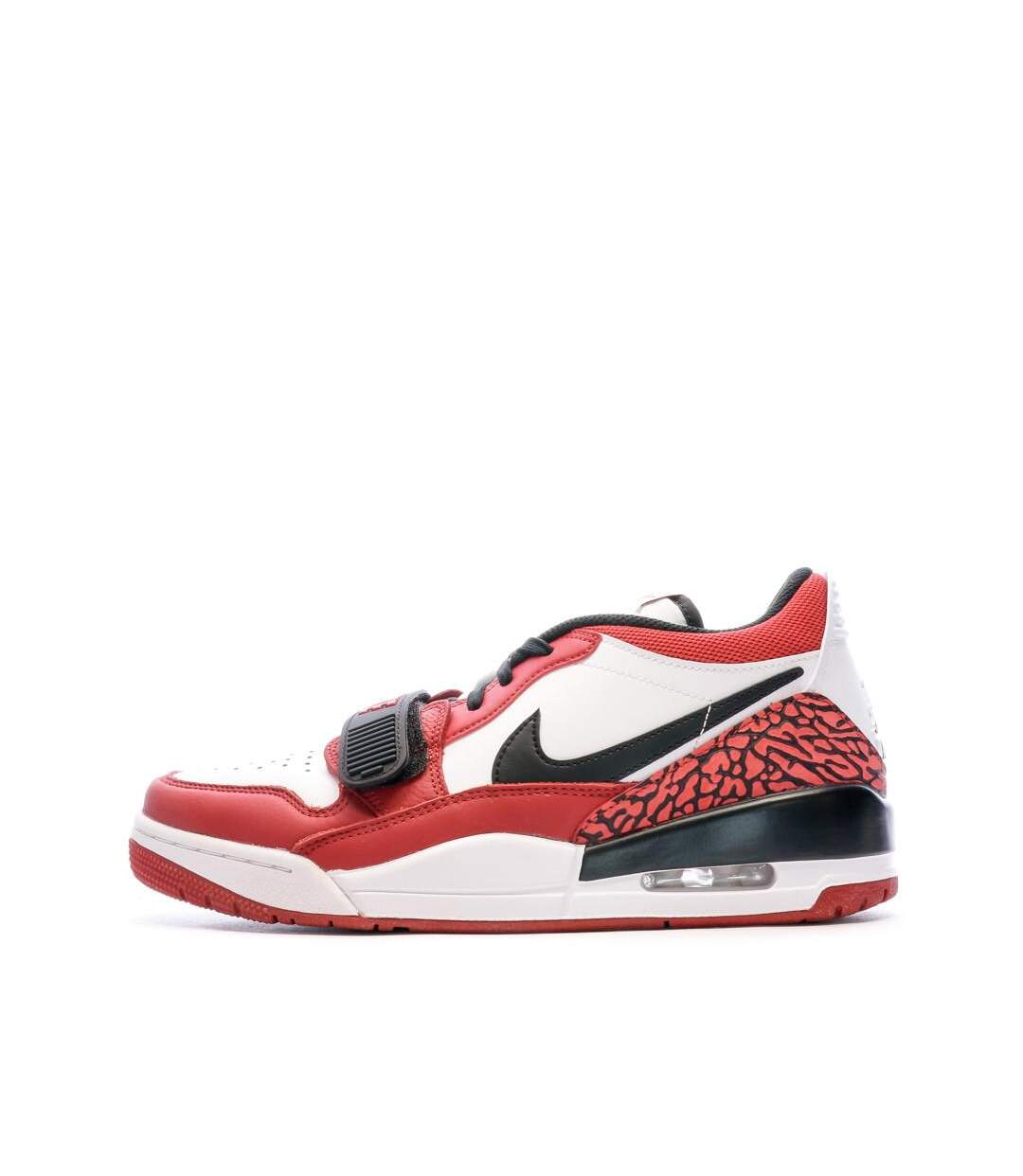 Baskets blanches/rouge homme nike air jordan legacy 312 low-1