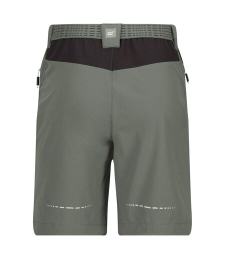 Short mountain homme vert kaki / cendre Regatta