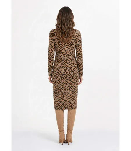 Robe pull chaude courte imprimé léopard