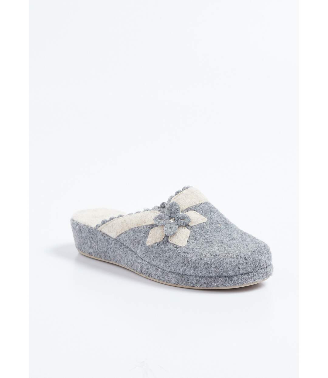 Chaussons mules en feutre, détail fleur-1