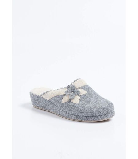 Chaussons mules en feutre, détail fleur