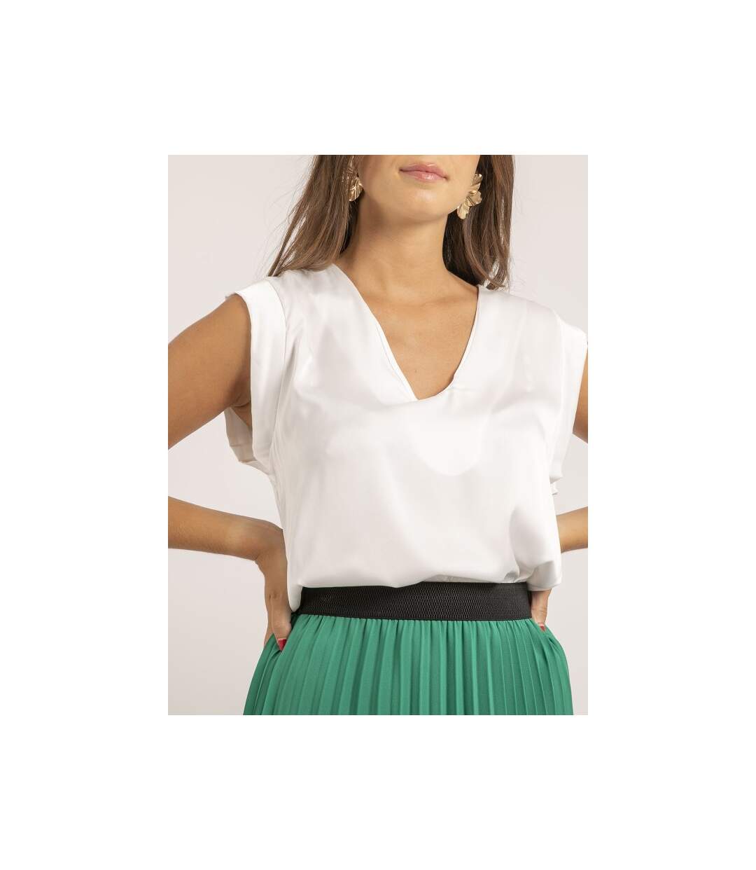 Top col V satin FIKA - Dona X Lisa-3