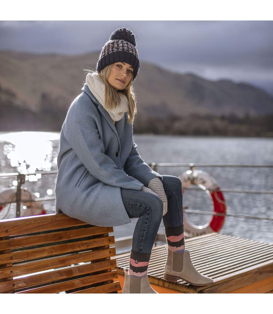 Ladies Thermal Winter Bobble Hat with Extra Large Pom Pom-3