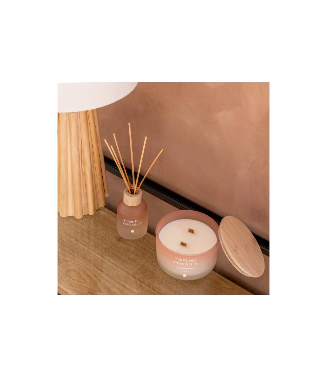 Bougie Parfumée en Verre Sana 420g Terre des Merveilles-3