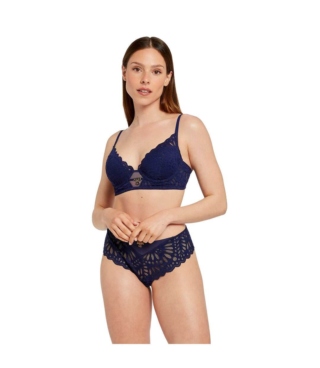 Soutien-gorge ampliforme coque moulée bleu marine Amélie-3