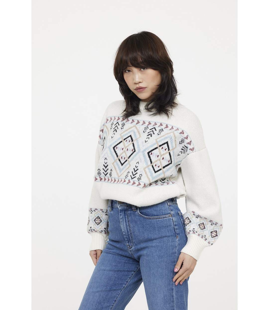 Pull CIKAT Ivory-3