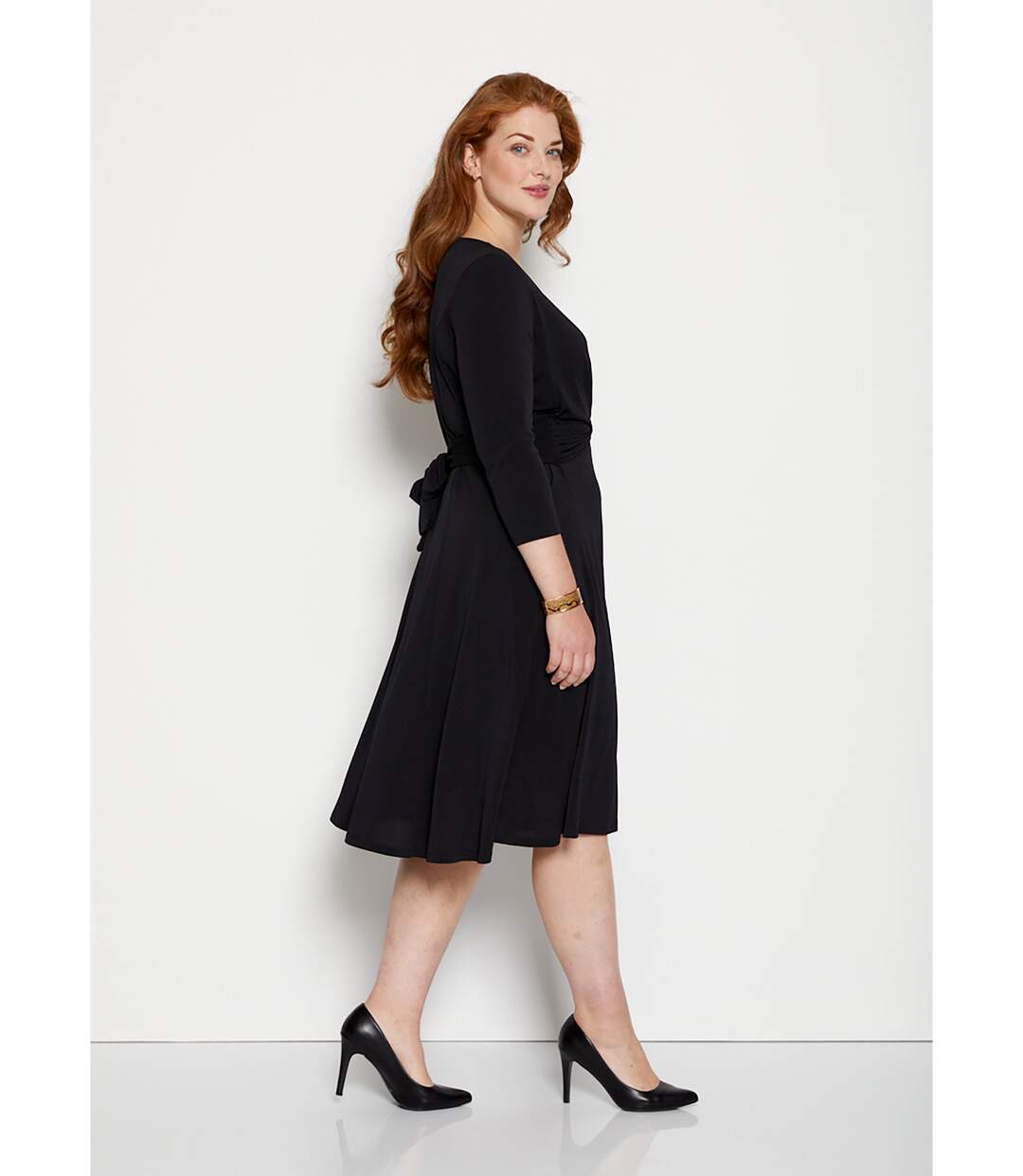 Robe courte cache-coeur en maille-3