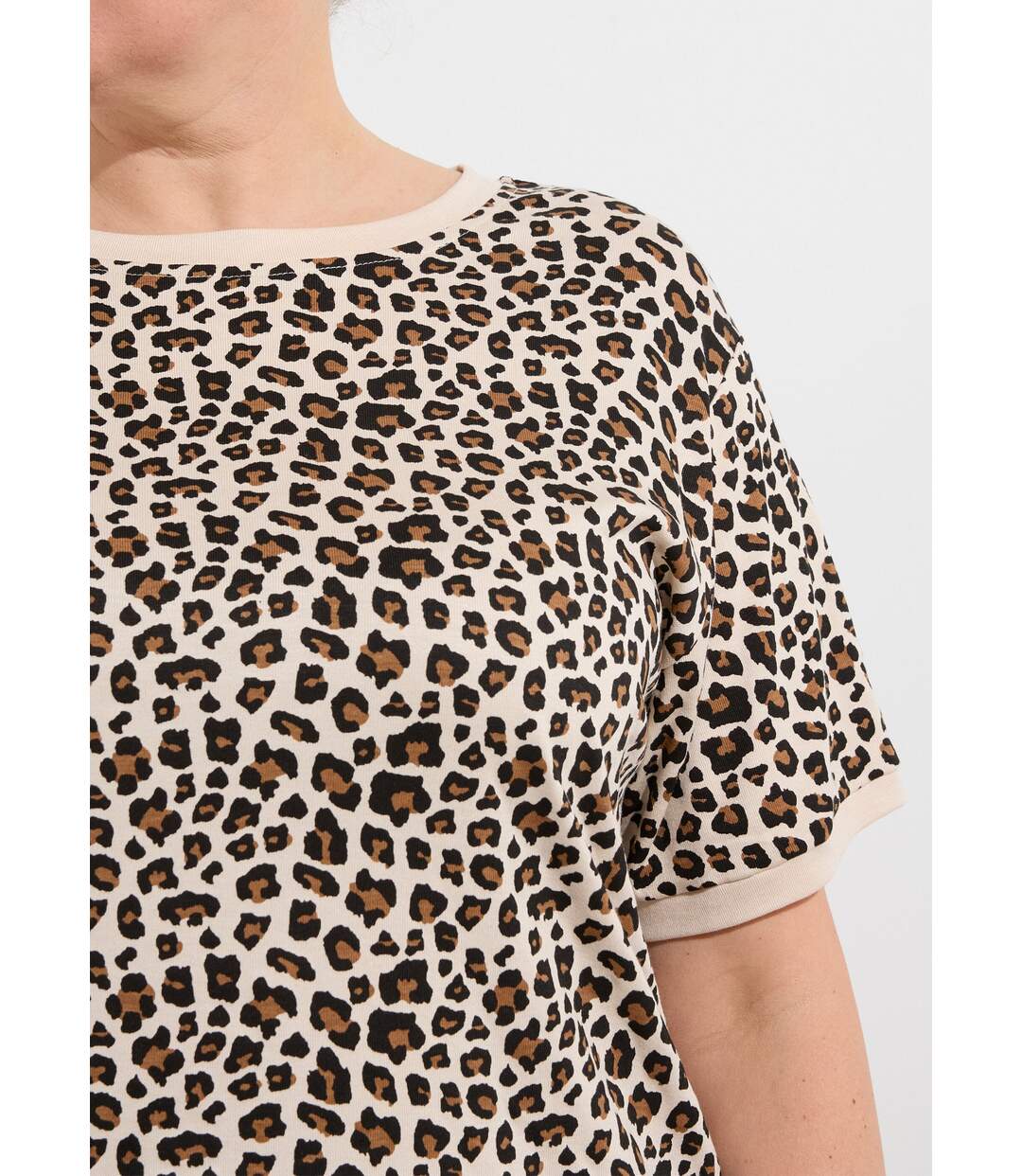 T-shirt manches courtes imprimé léopard-4