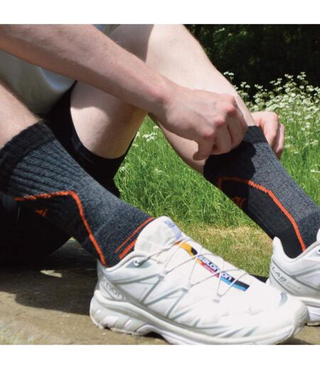 4 Pack Mens Cushioned Anti Blister Hiking Socks