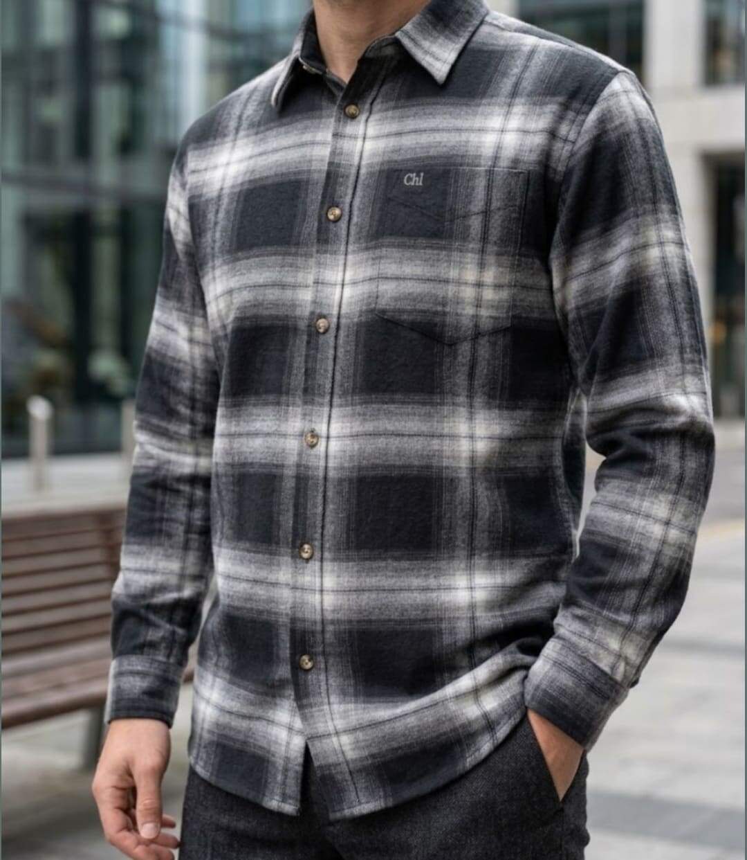 CHALLENGER BRONX — Chemise à carreaux manches longues flanelle noir/gris : la chaleur urbaine et sobre-1