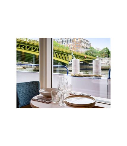 2h15 de croisière sur la Seine avec dîner à bord du Capitaine Fracasse le vendredi - SMARTBOX - Coffret Cadeau Gastronomie