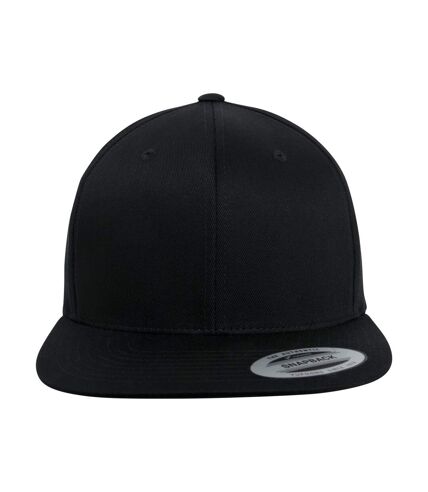 Casquette ajustable flexfit adulte noir Yupoong