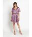 Robe courte satinée col V, motif fleuri-1