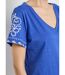 T-shirt brodé col V manches courtes-4